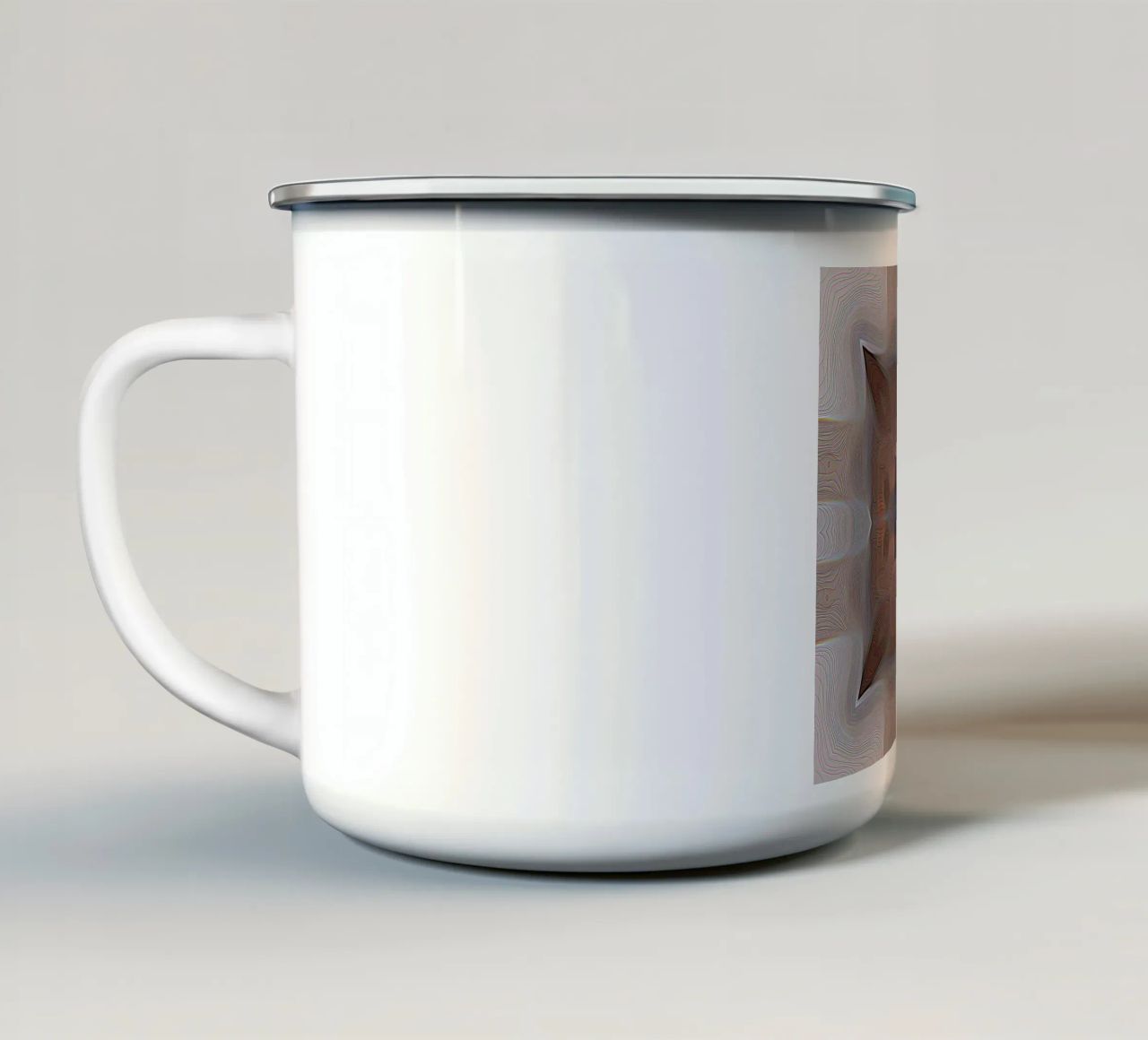Caleidoscopio a 4 angoli con linee e motivi in rosso-marrone tazza in smalto da Gürsel Yesil Digital Art