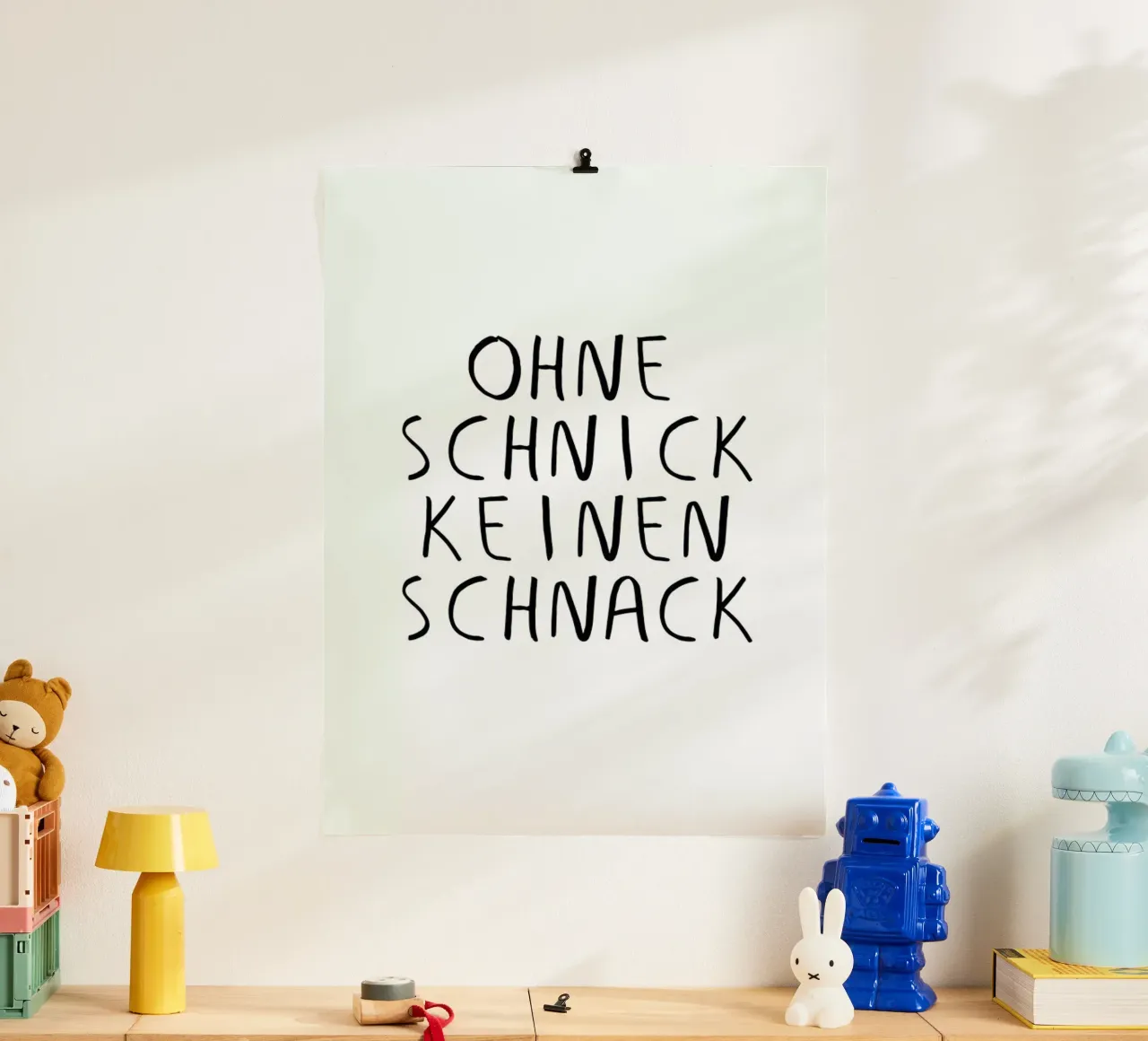 Schnick Schnack poster met kunststof frame van Amy & Kurt