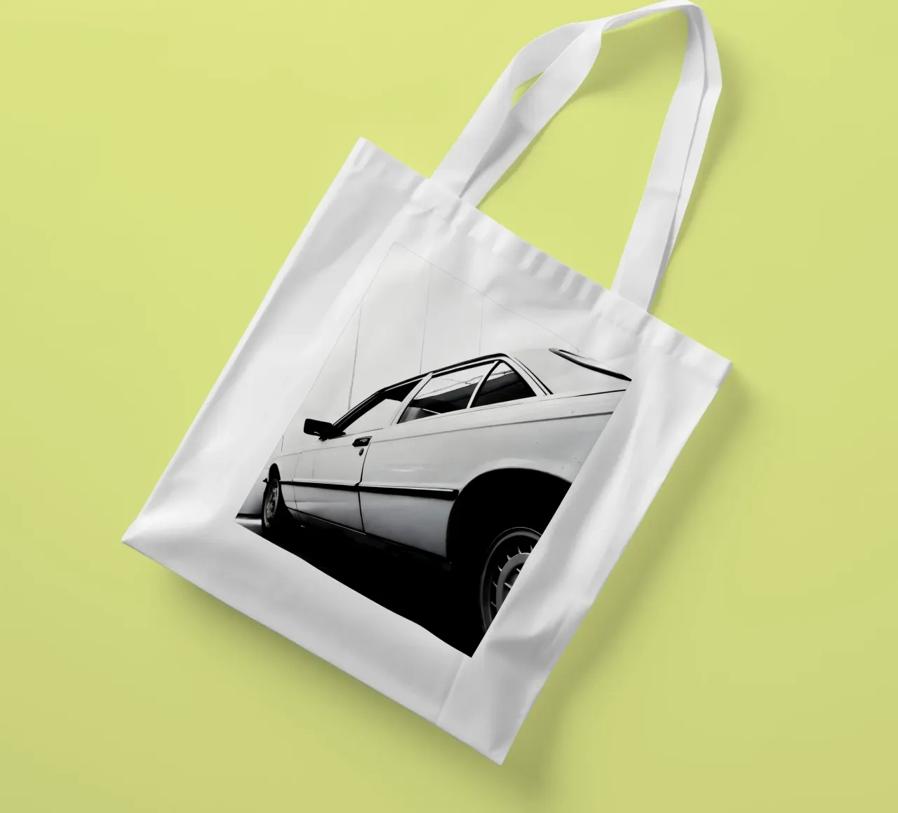 Auto d'epoca monocromatica borsa in juta da CAR EDITION