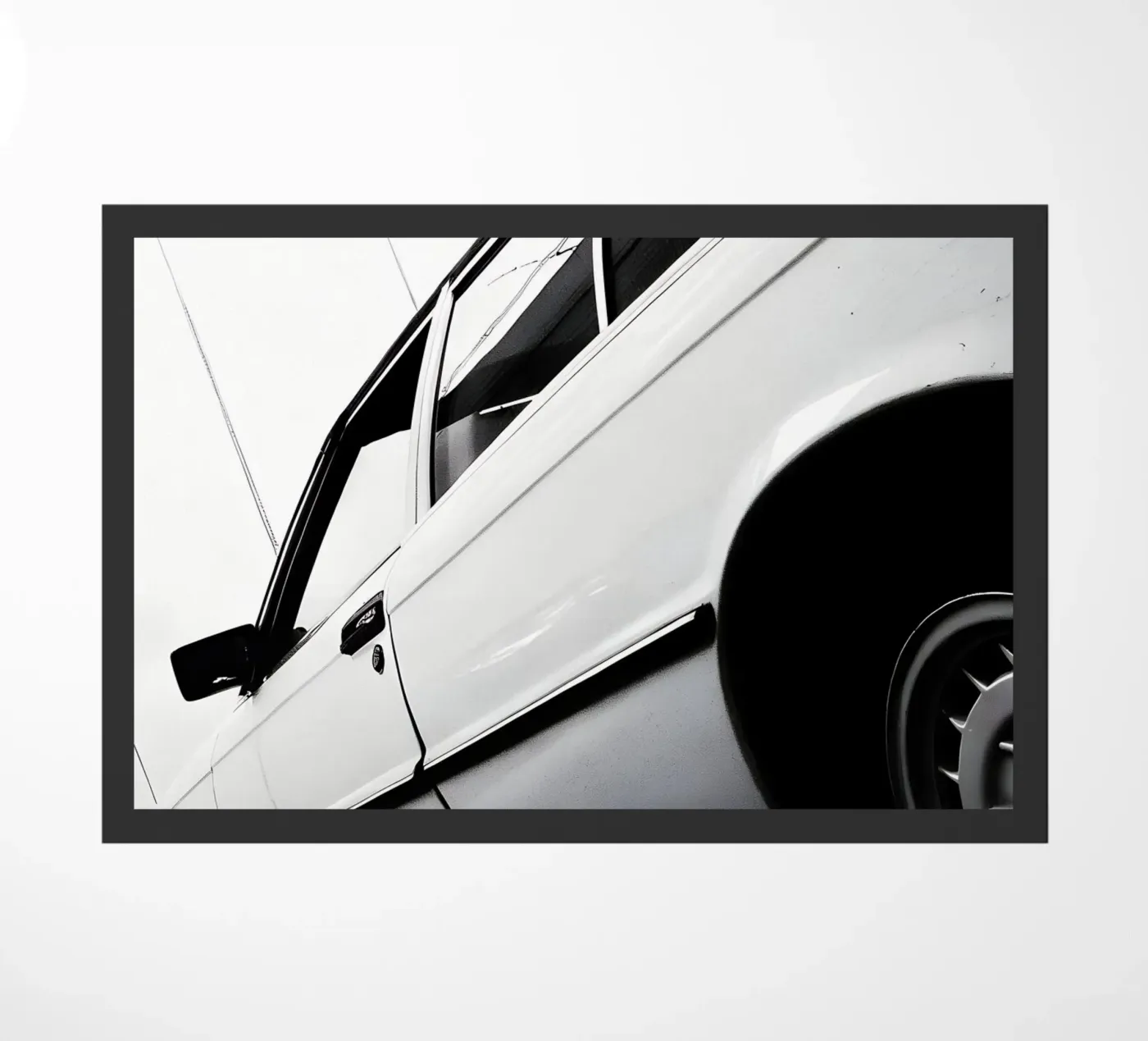 Monochrome Classic Car Fußmatte von CAR EDITION