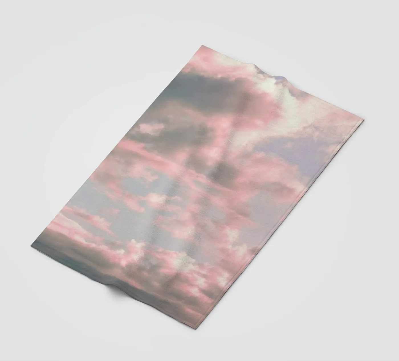 Delicate Sky Fleecedecke von Moon  Bloom