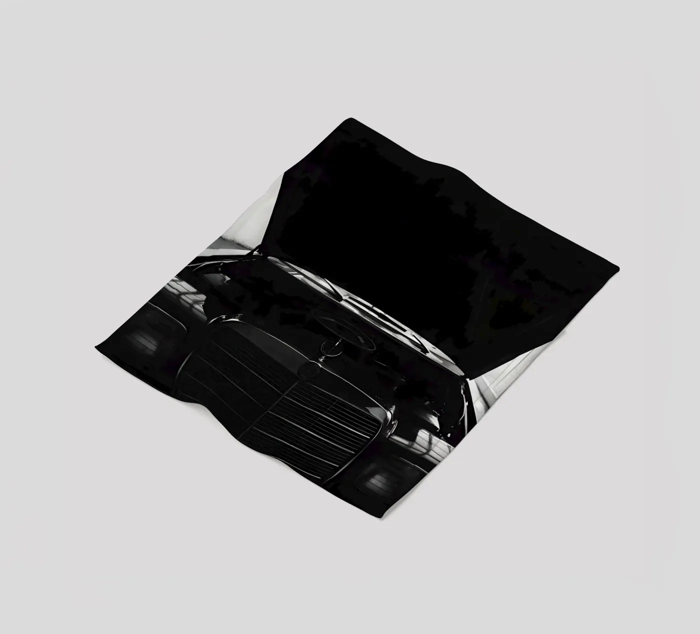 Monochromer Oldtimer Fleecedecke von CAR EDITION