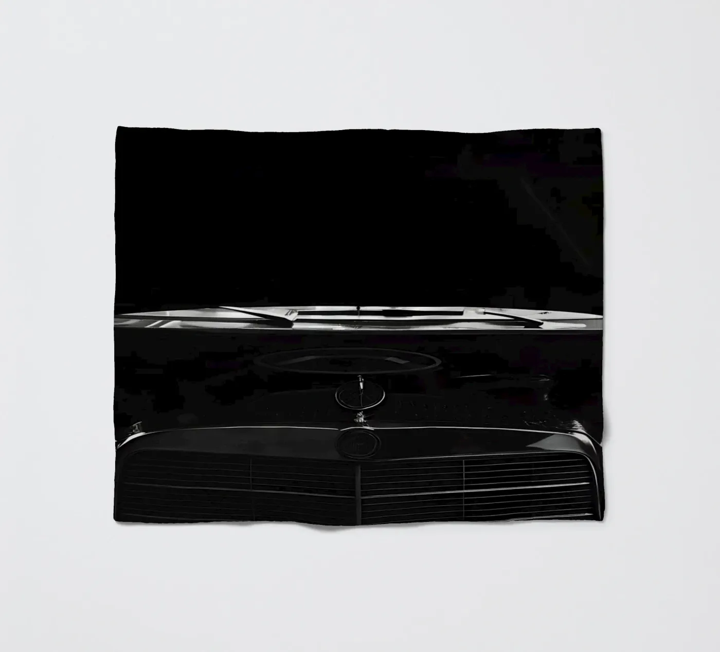 Monochromer Oldtimer Fleecedecke von CAR EDITION