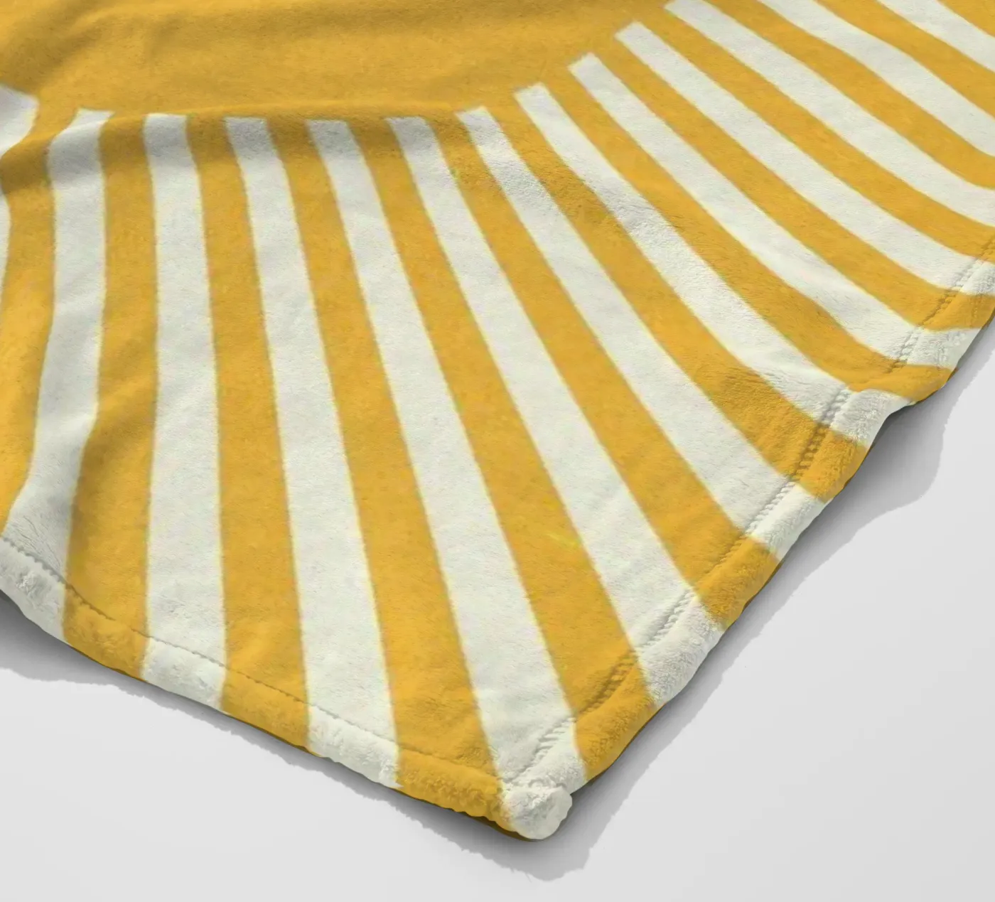 Sunshine fleecedeken van daylight design studio