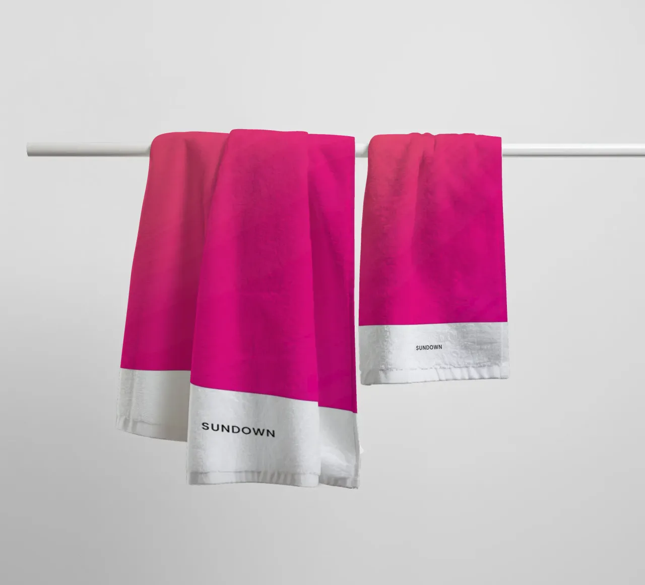 Sundown #8 asciugamano da bagno da daylight design studio