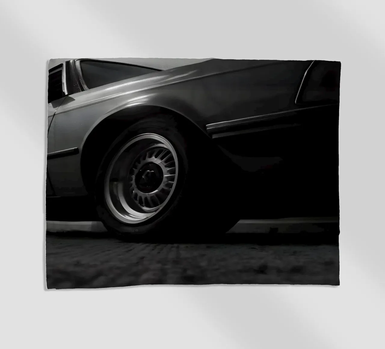 Auto d'epoca monocromatica telo mare da CAR EDITION