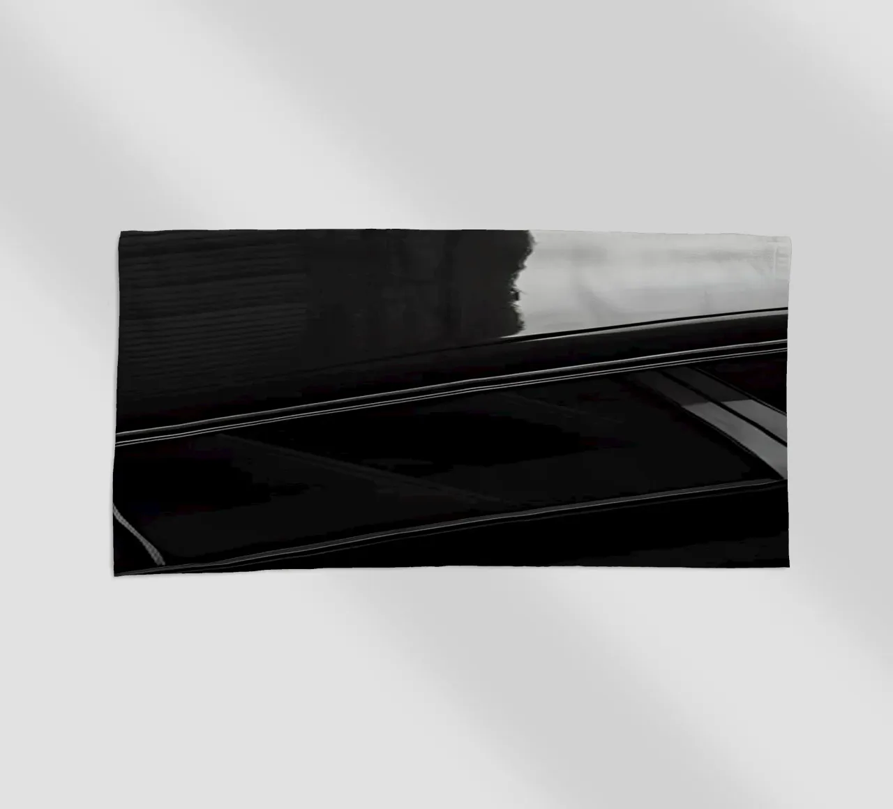 Auto d'epoca monocromatica telo mare da CAR EDITION