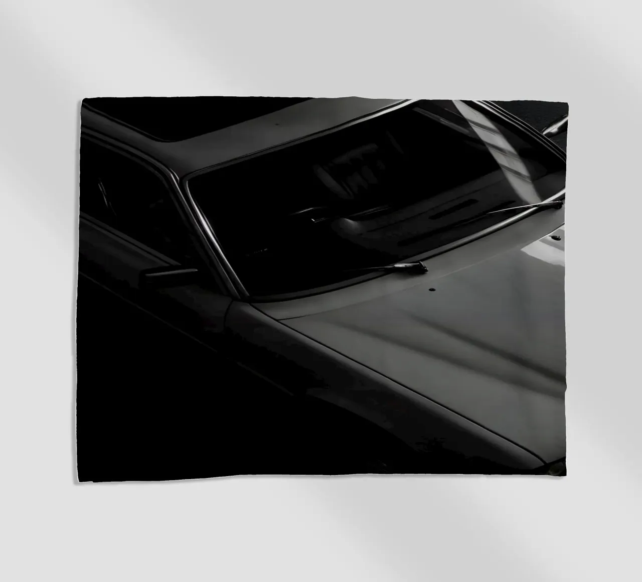 Auto d'epoca monocromatica telo mare da CAR EDITION
