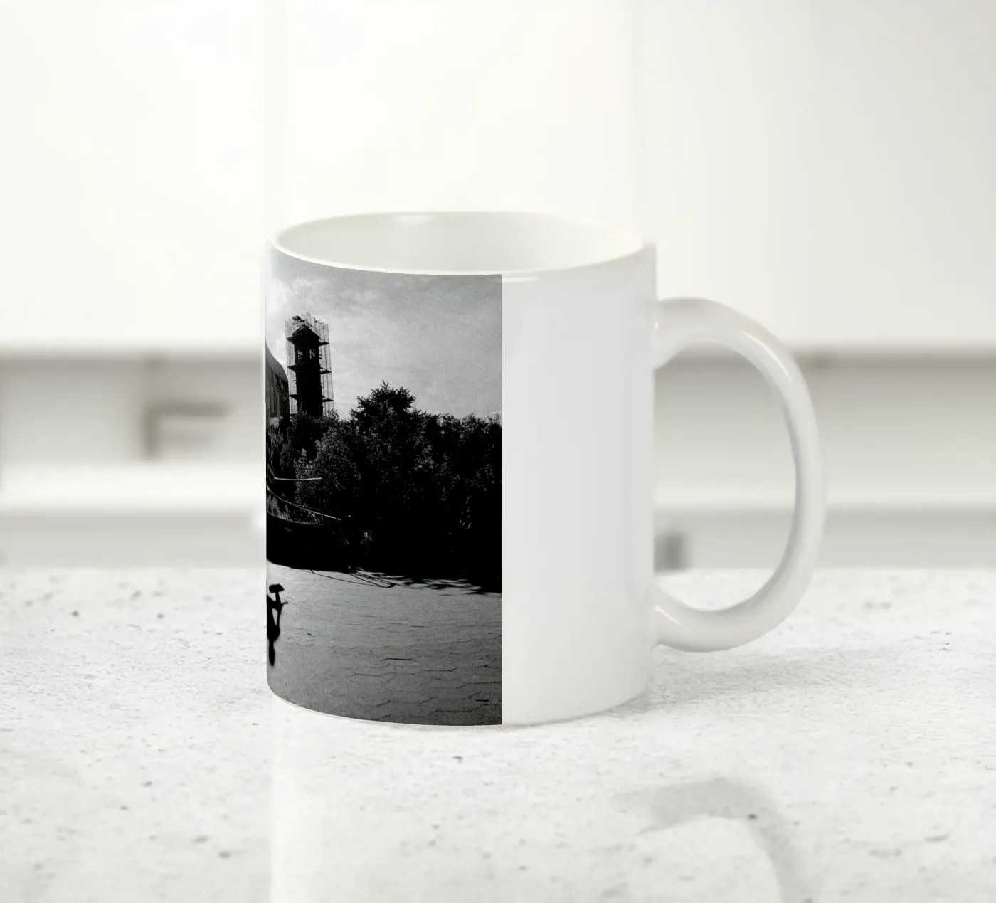 Monkey mug en céramique de Philipp Reinhard