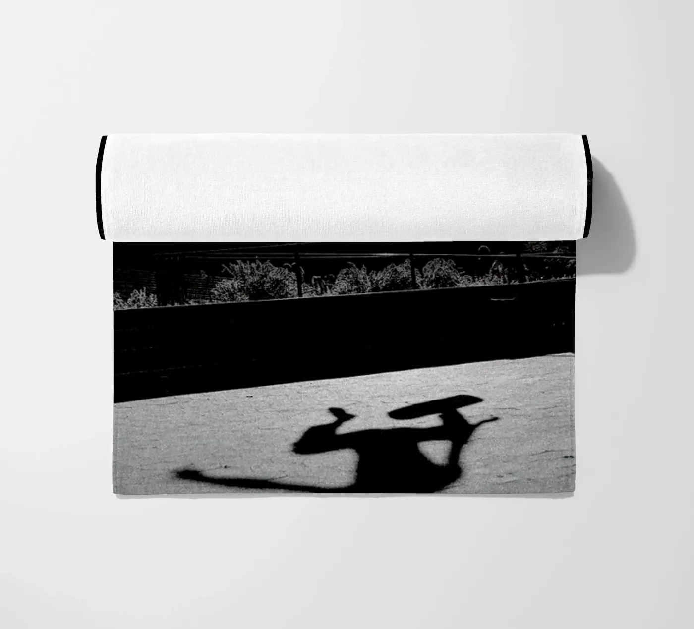 Monkey Strandtuch von Philipp Reinhard