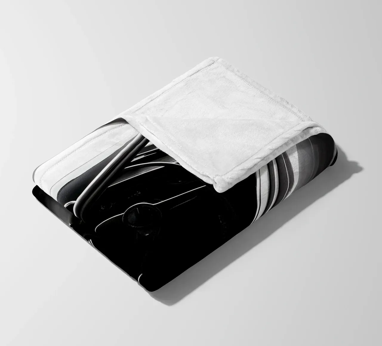 Auto d'epoca monocromatica coperta in pile da CAR EDITION