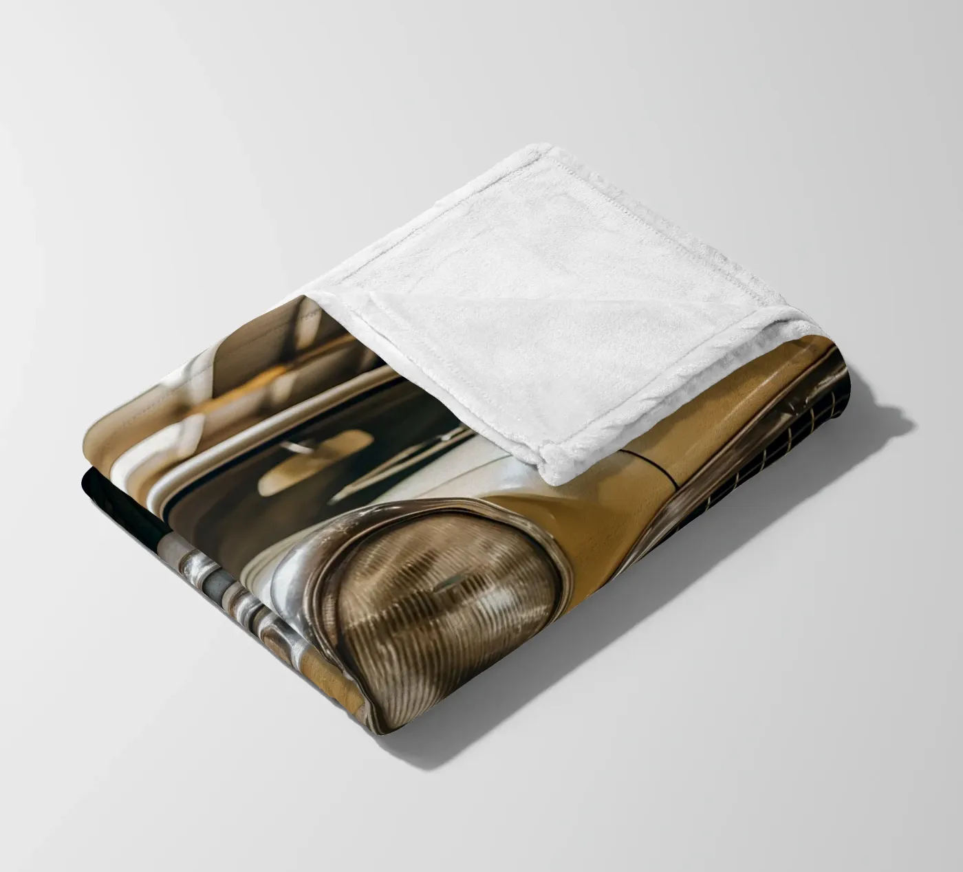 Creme Oldtimer Fleecedecke von CAR EDITION