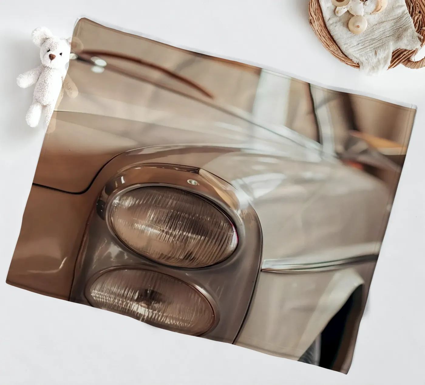 Creme Oldtimer Fleecedecke von CAR EDITION
