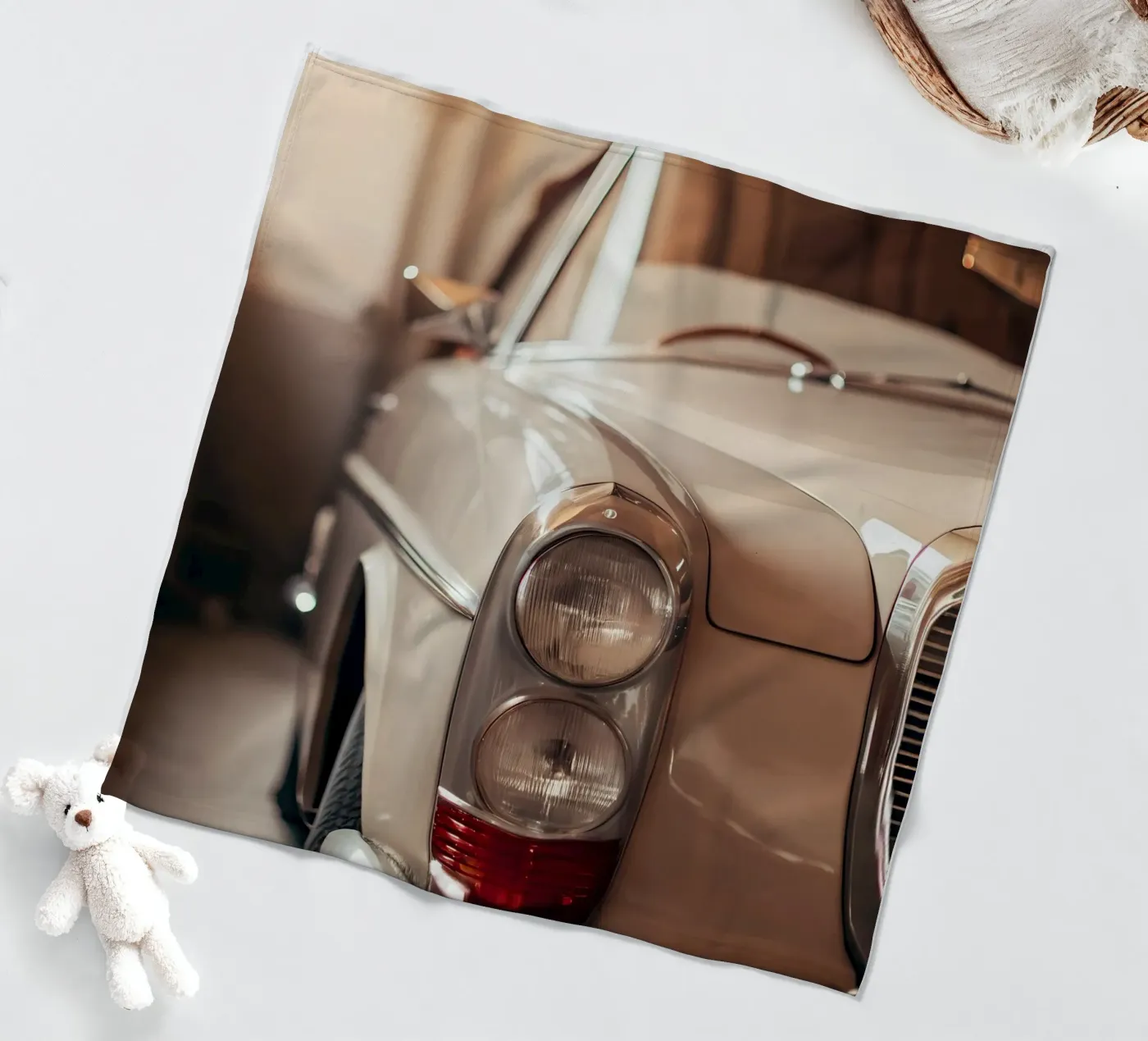 Creme Oldtimer Fleecedecke von CAR EDITION