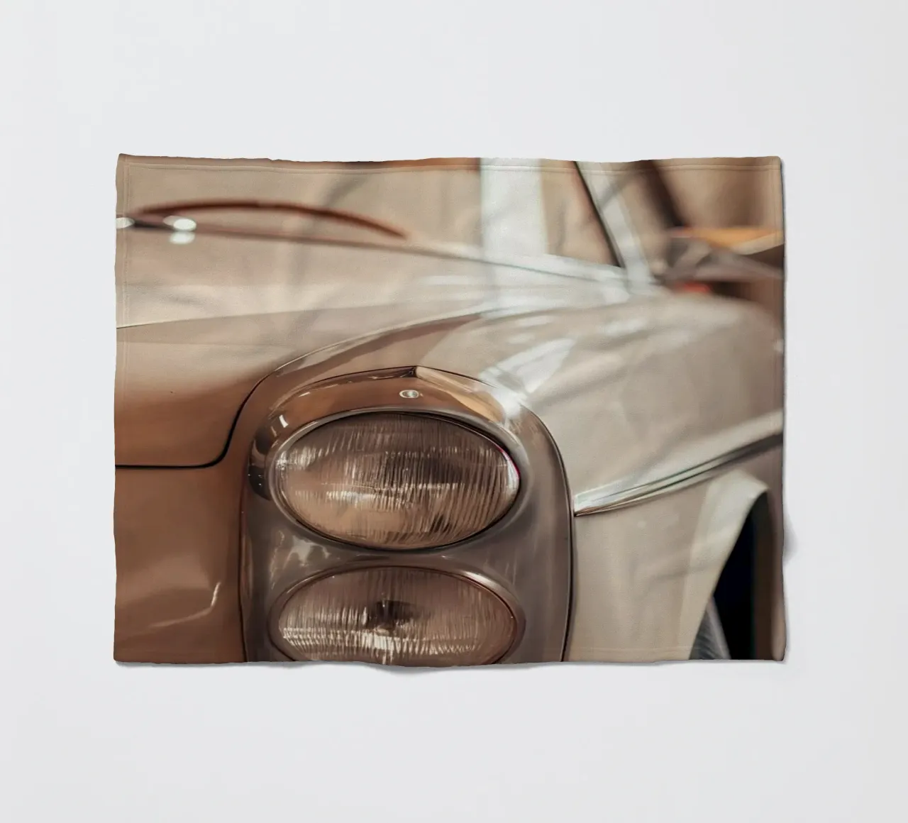 Creme Oldtimer Fleecedecke von CAR EDITION