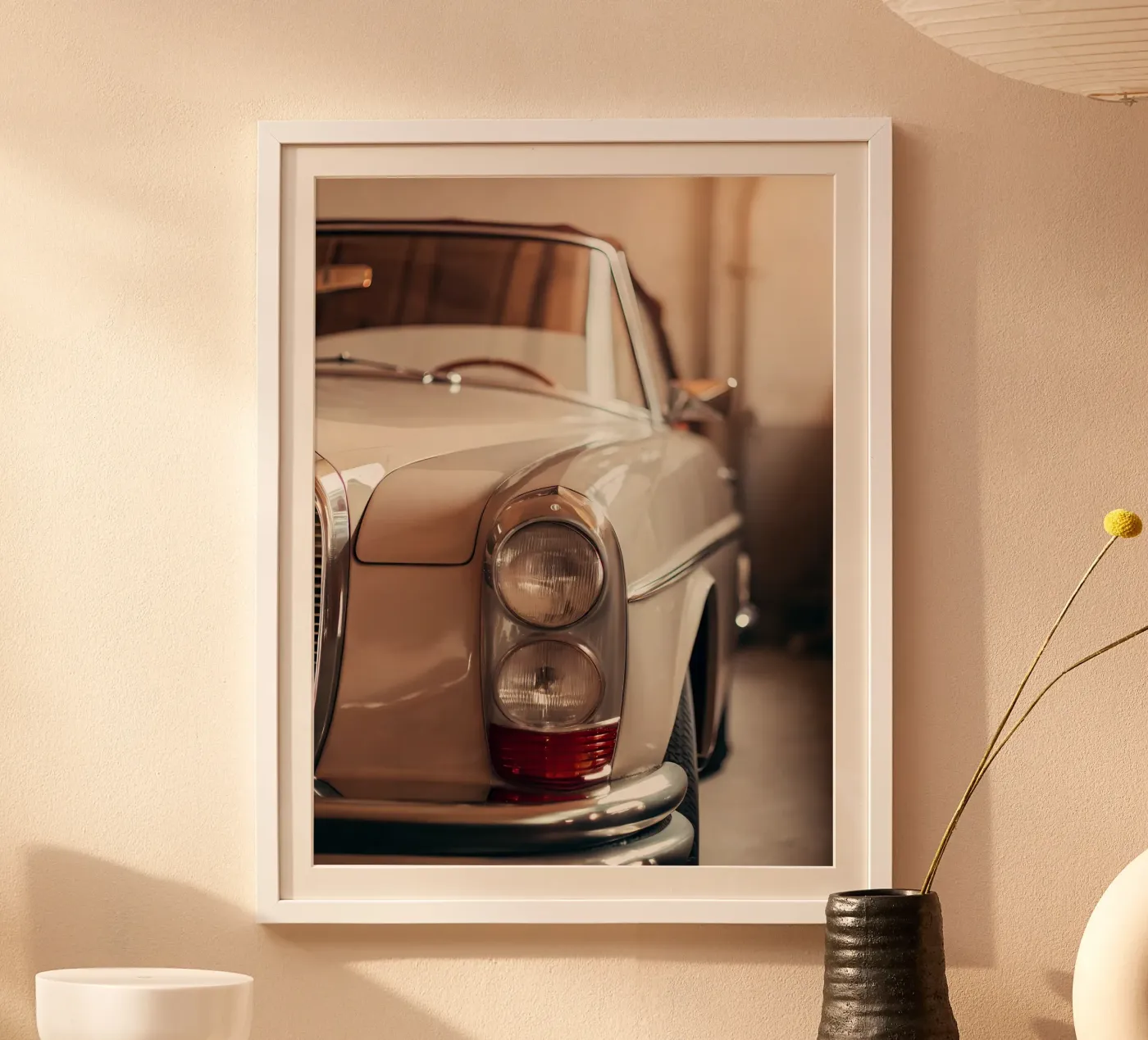 Cream Classic Car Poster von CAR EDITION