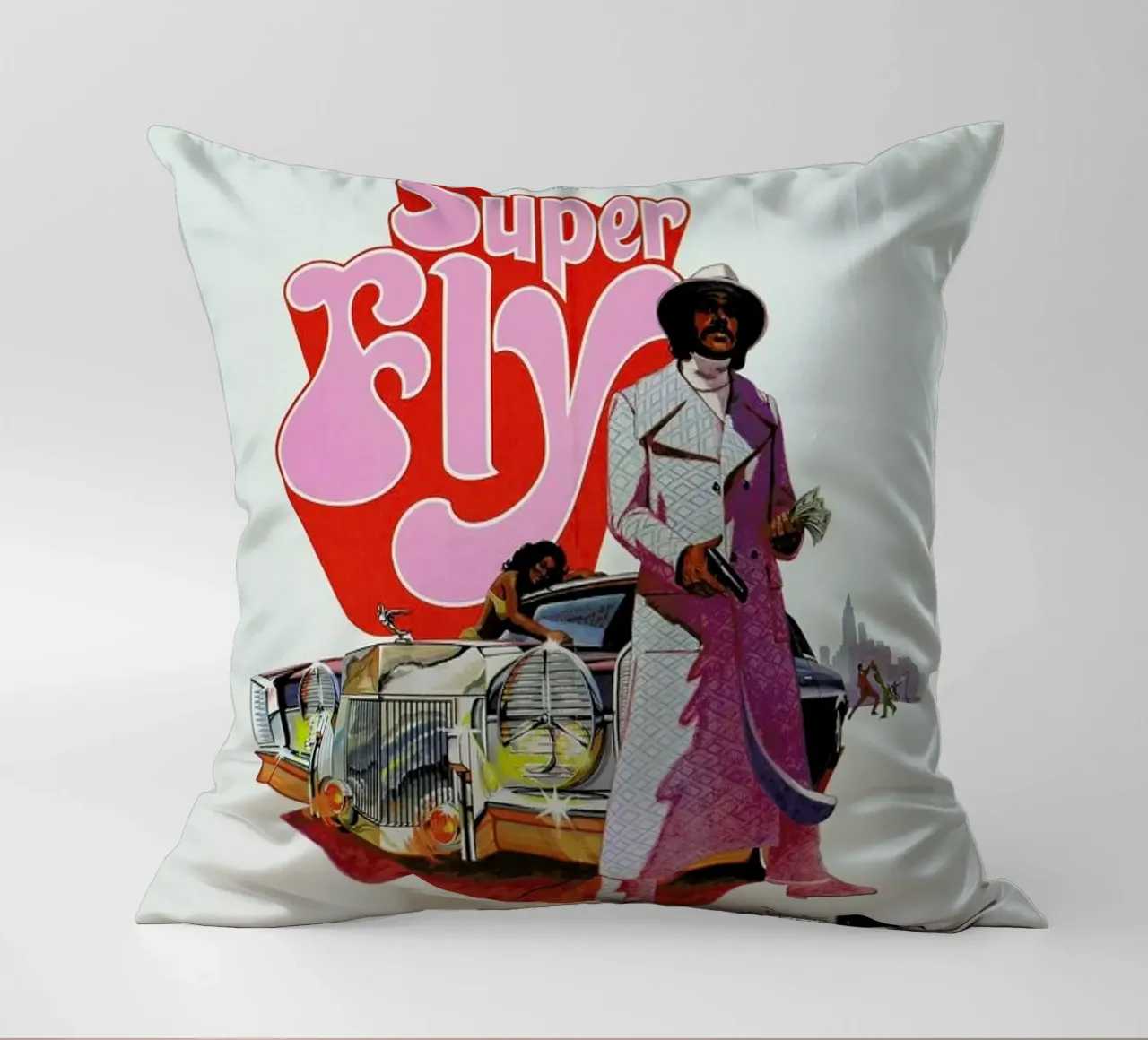 ‘Super Fly’ Retro Movie Poster cuscino da Gallery Print and Art Limited