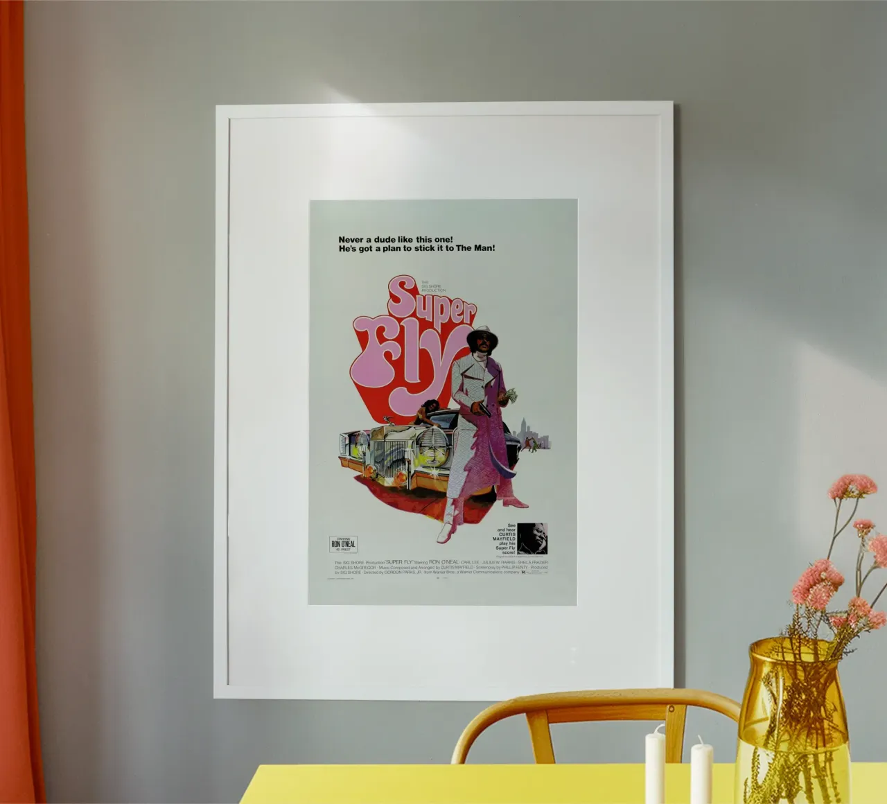 ‘Super Fly’ Retro Movie Poster poster con telaio in alluminio da Gallery Print and Art Limited