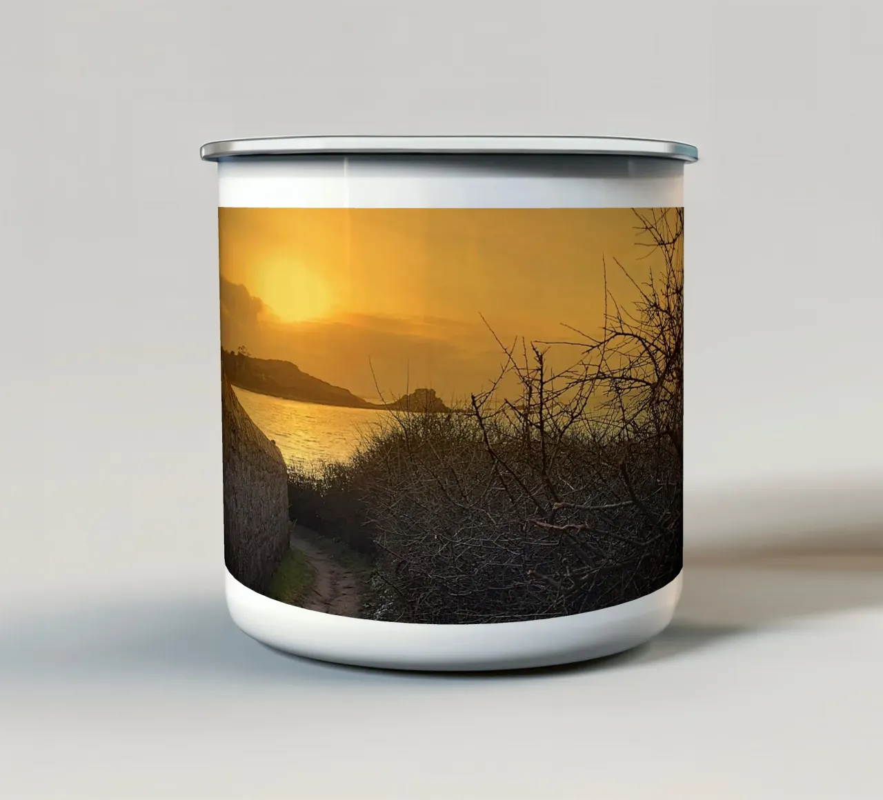 FAA276 tazza in smalto da Thierry vobmann photography