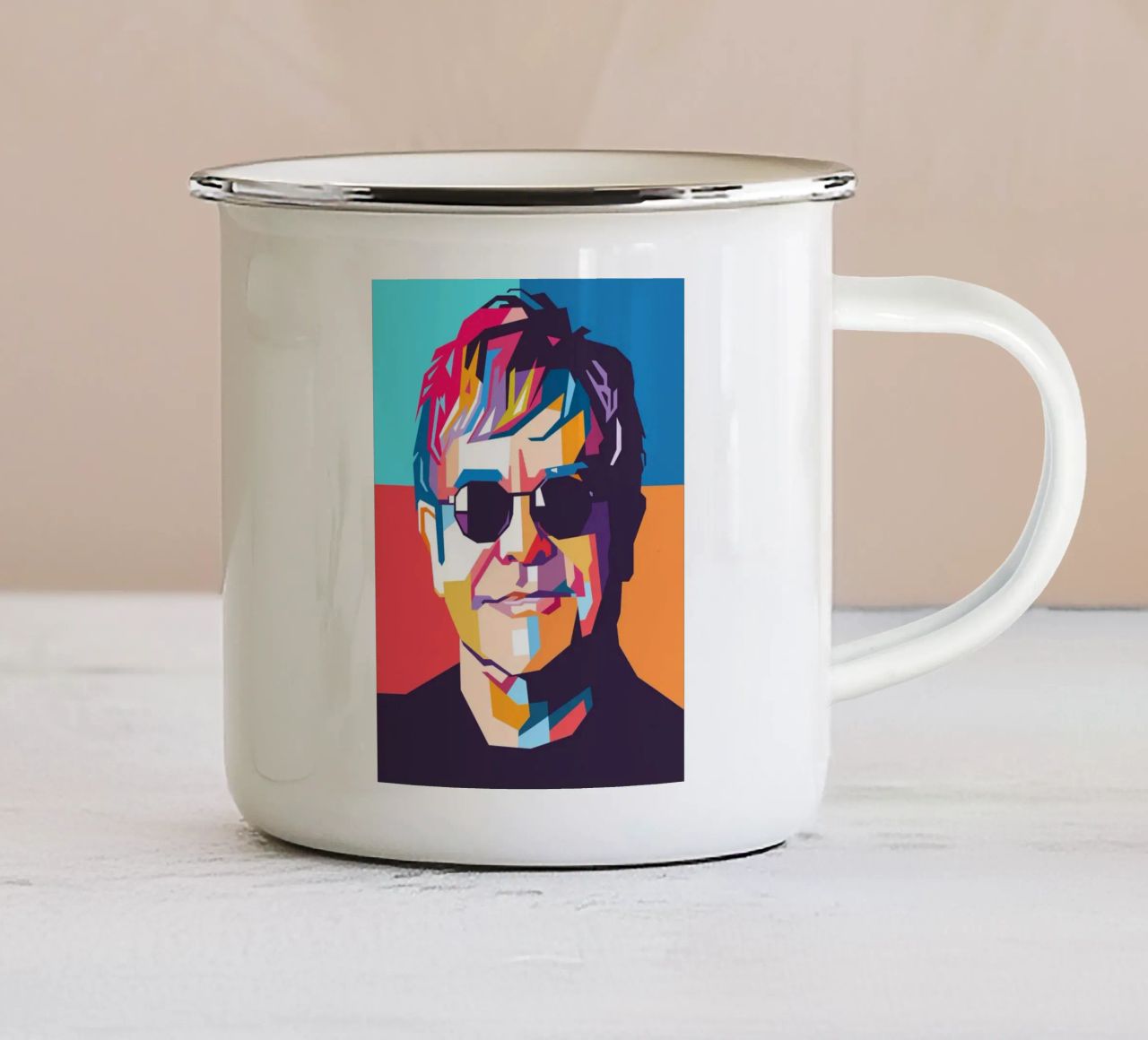 Ritratto pop art colorato di Elton John tazza in smalto da Hantamrata