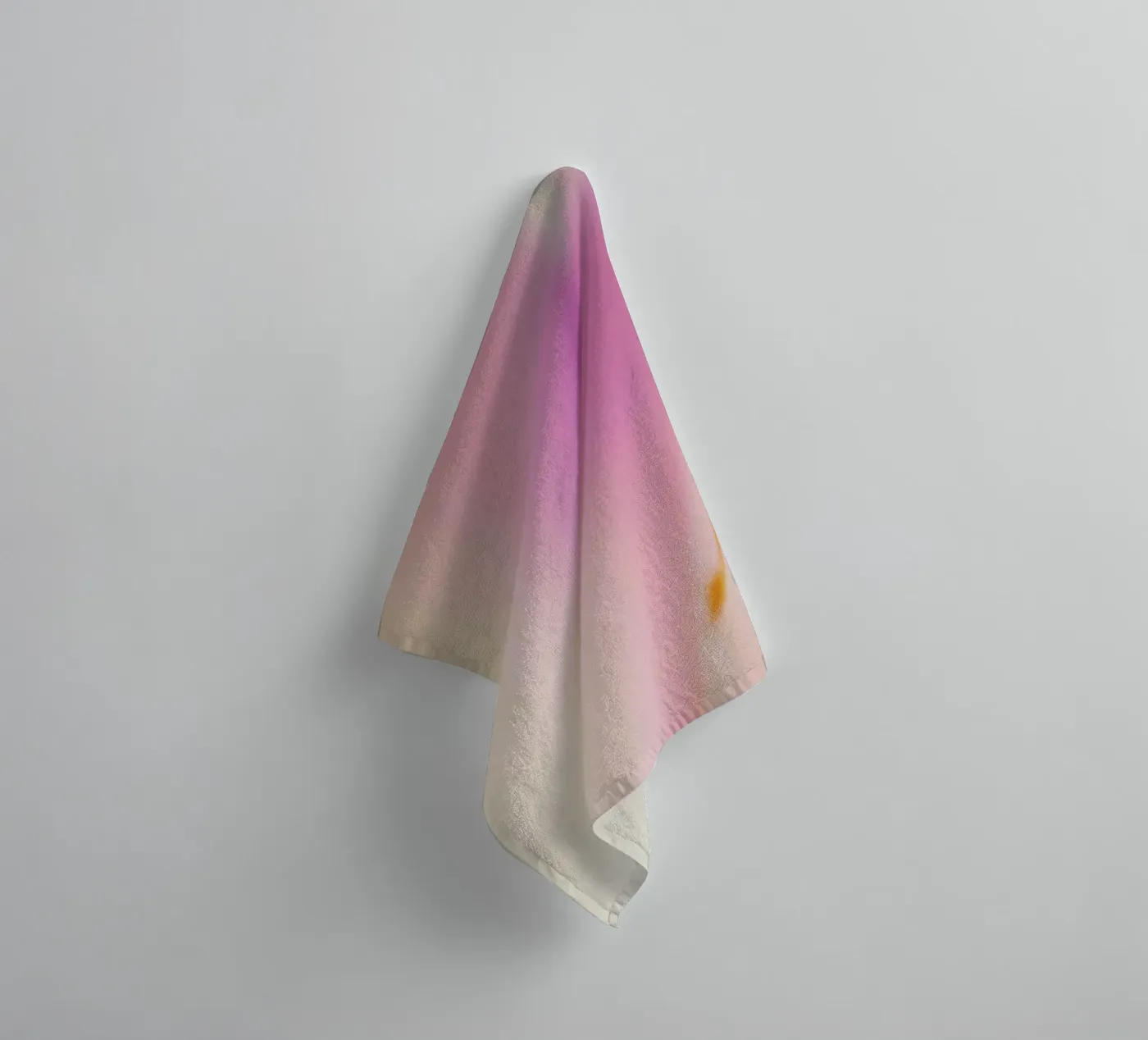 Phoebe towel by Elena Veronese