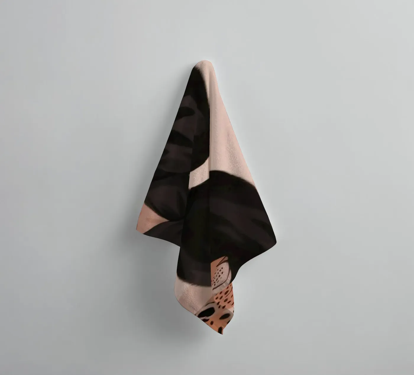 Leopard Grace Symphony towel by Atelier Tiga