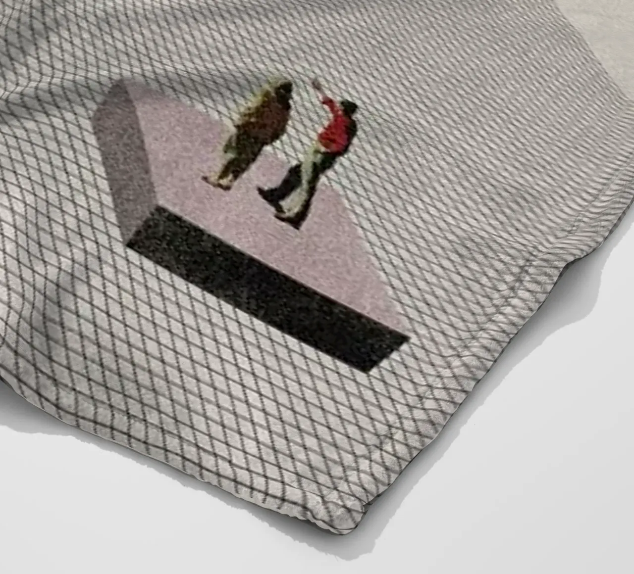 Let's Start From Scratch coperta in pile da Maarten Léon