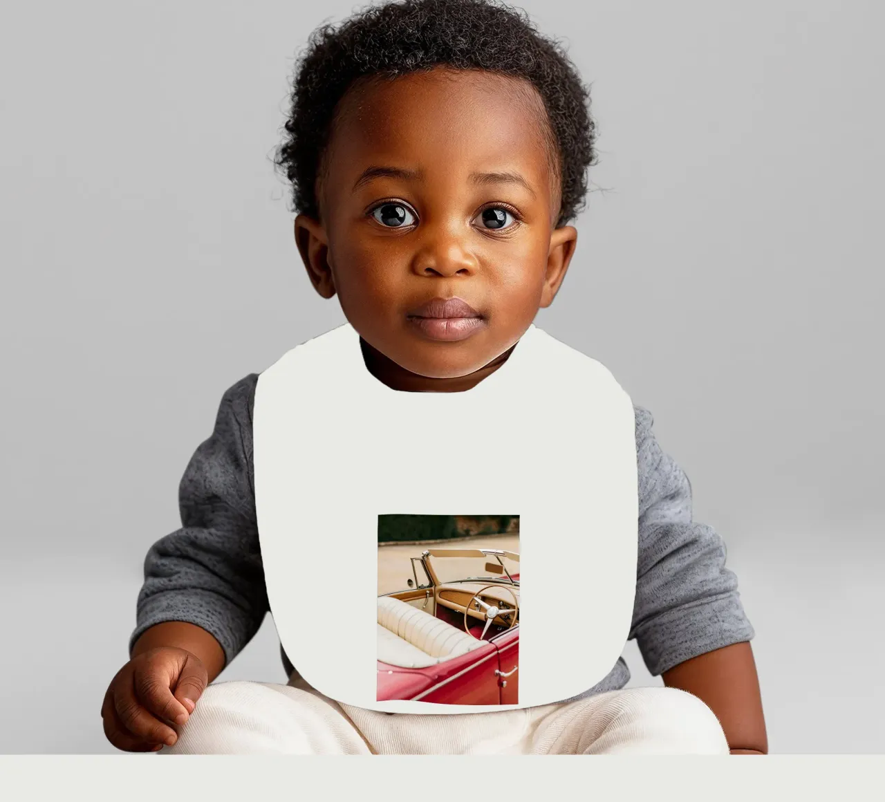 Einzigartige Oldtimer Babylätzchen von CAR EDITION