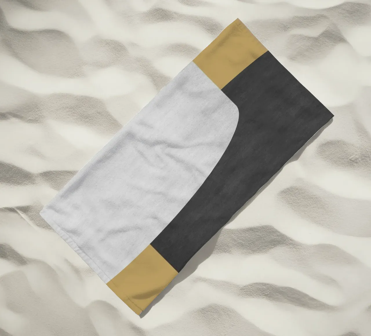 Halfmoon Colorblock - Oro Bianco Nero telo mare da MoonlightPrint