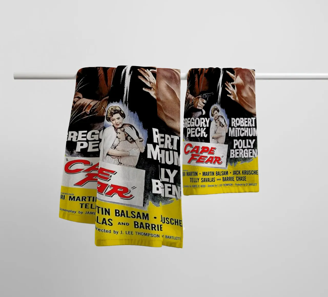 ‘Cape Fear’ Retro Movie Poster asciugamano da bagno da Gallery Print and Art Limited