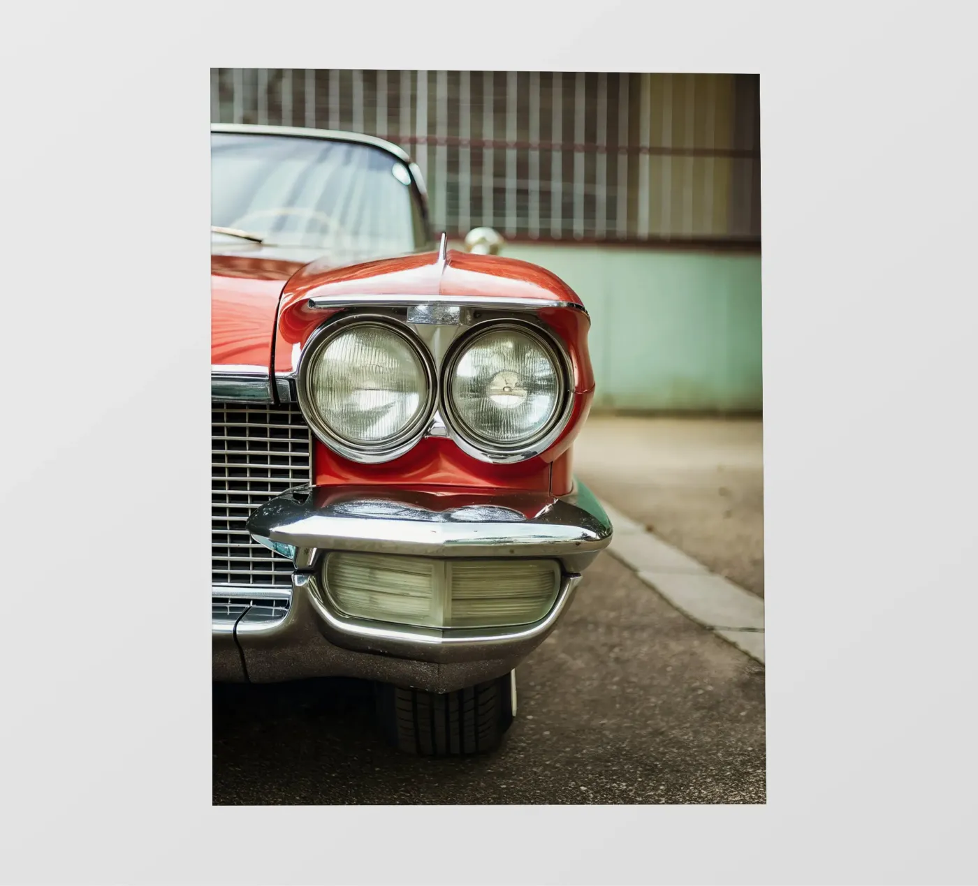 Red Classic Car Front Backlit Folie von CAR EDITION