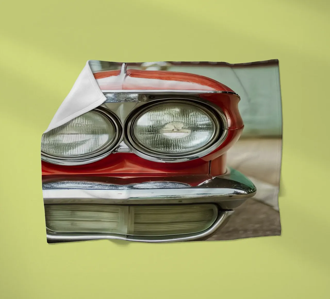 Rote Oldtimer-Front Fleecedecke von CAR EDITION