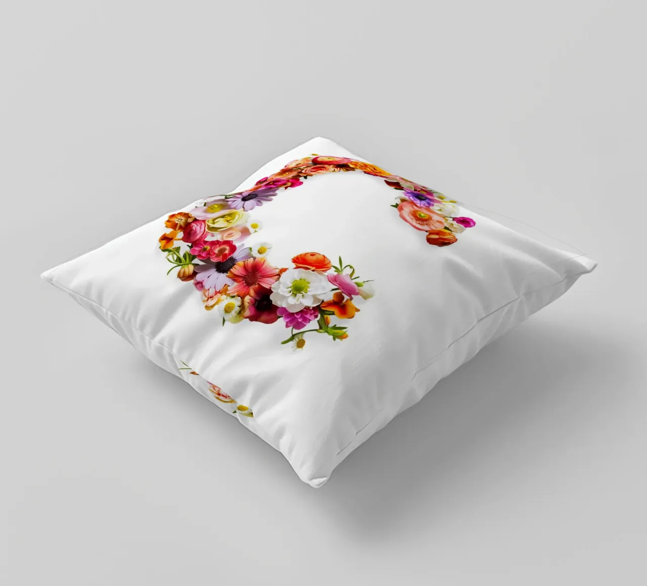 Fiore lettera C cuscino da My Tiny Home