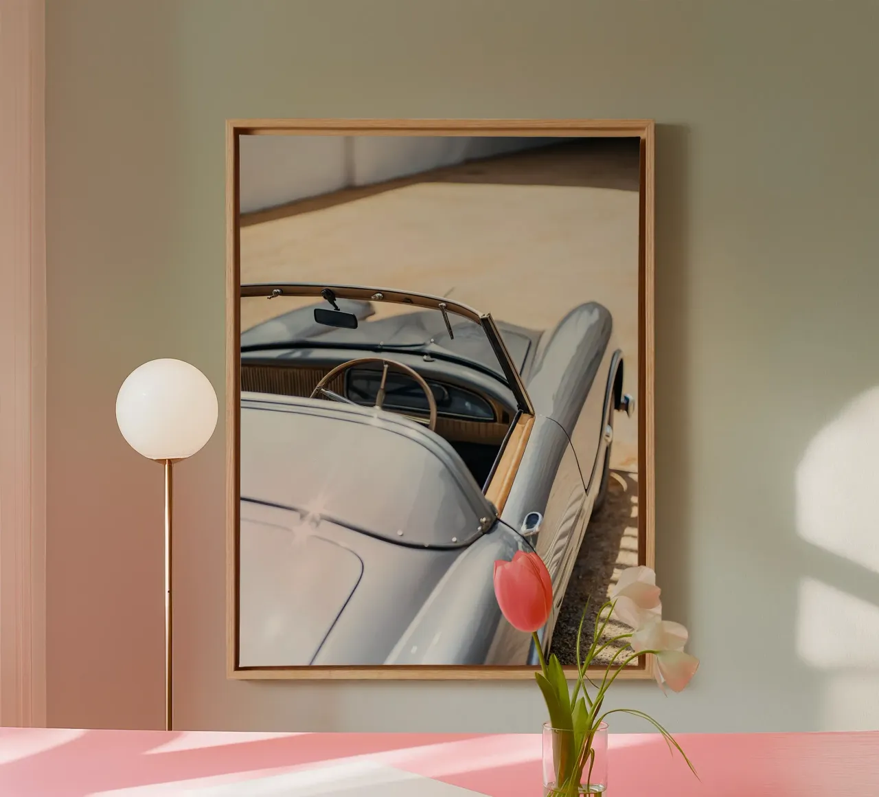 Antike Oldtimer Leinwand mit Schattenfugenrahmen von CAR EDITION