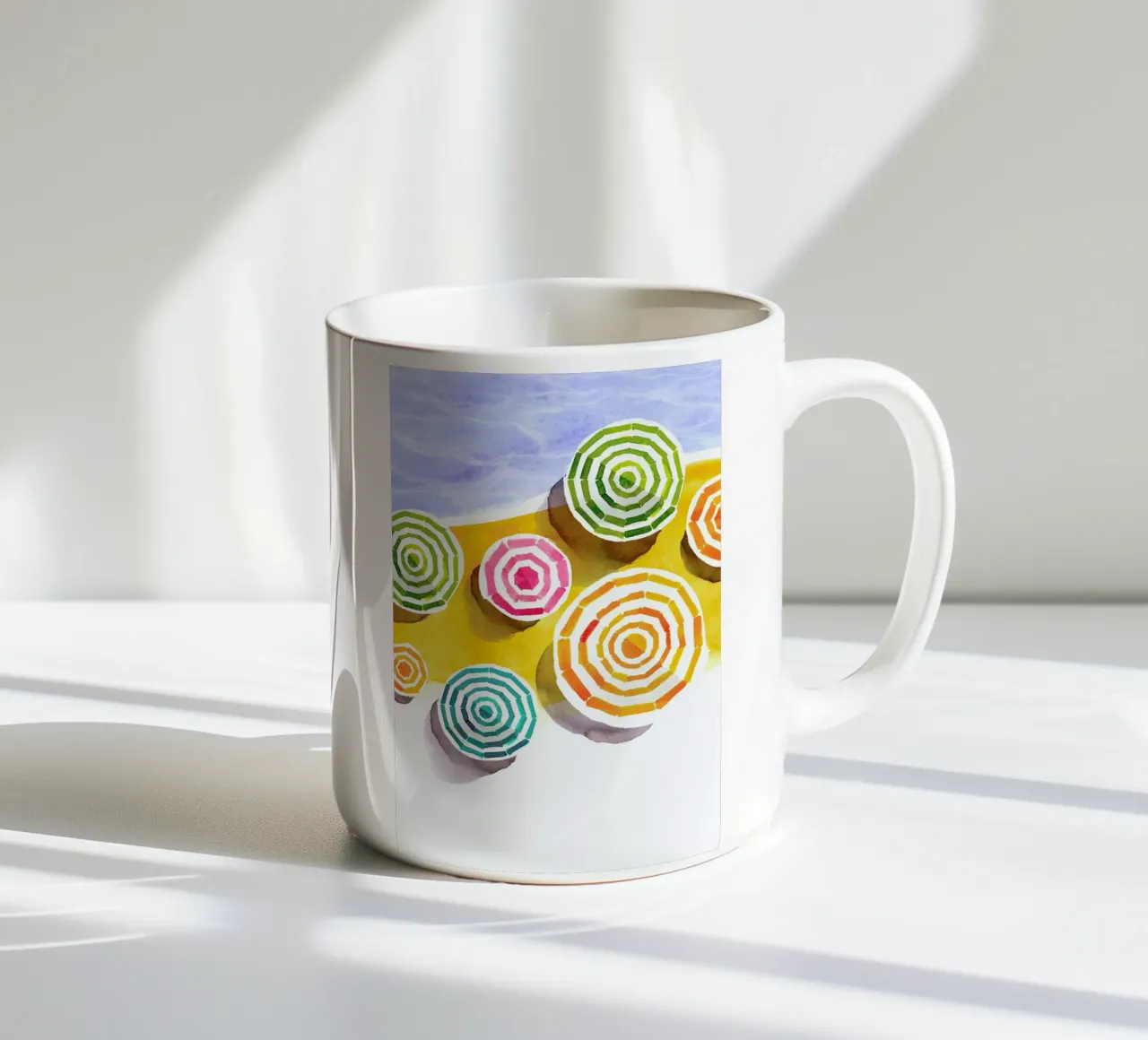 Summer Pop tazza in ceramica da Ekaterina Koroleva