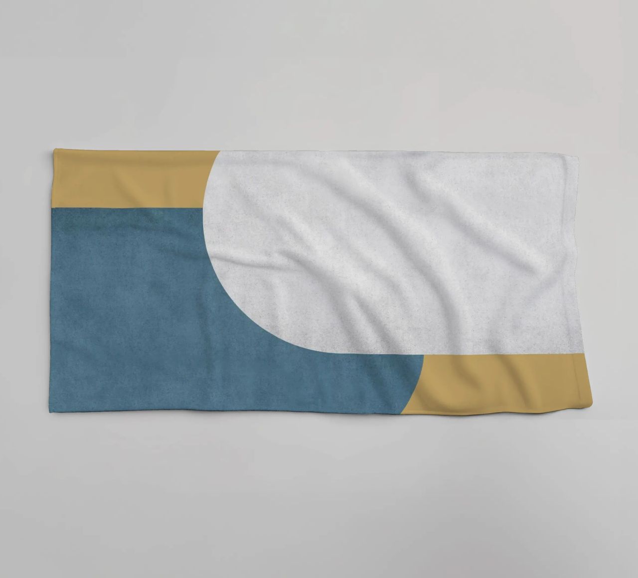 Halfmoon Colorblock - asciugamano da bagno da MoonlightPrint
