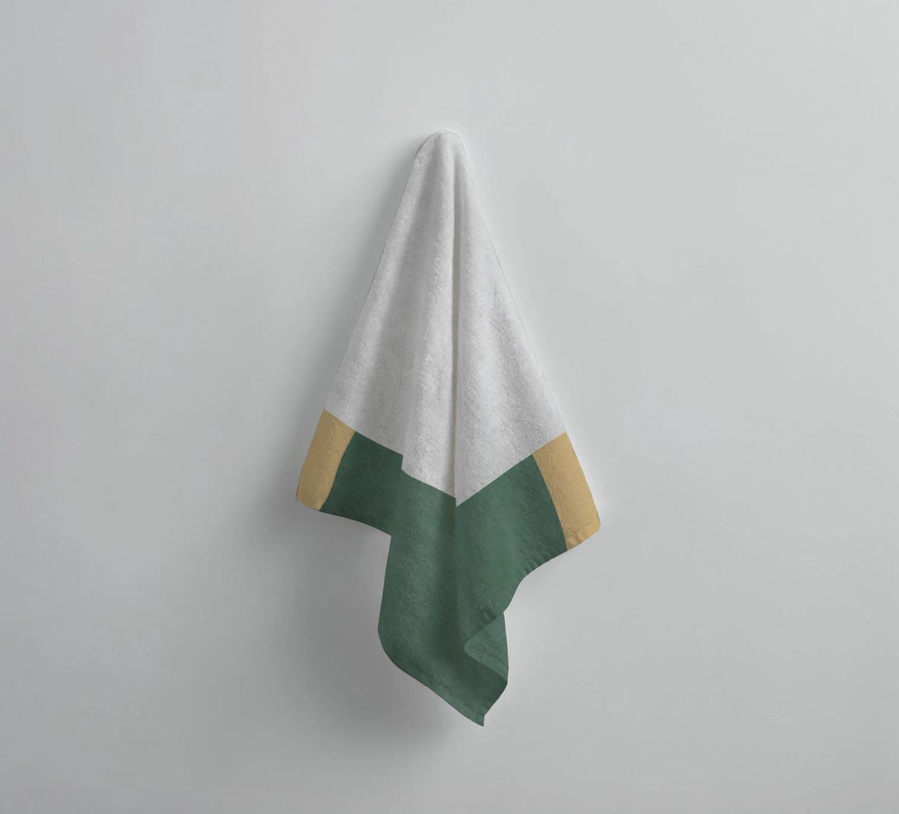 Halfmoon Colorblock - asciugamano da bagno da MoonlightPrint