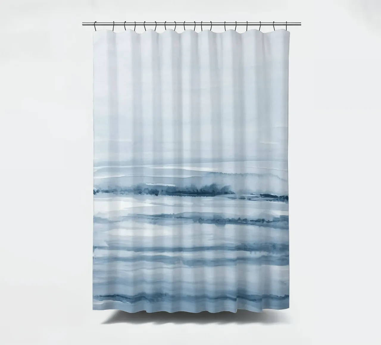 Blaue Aquarellstriche Duschvorhang von NouveauPrints