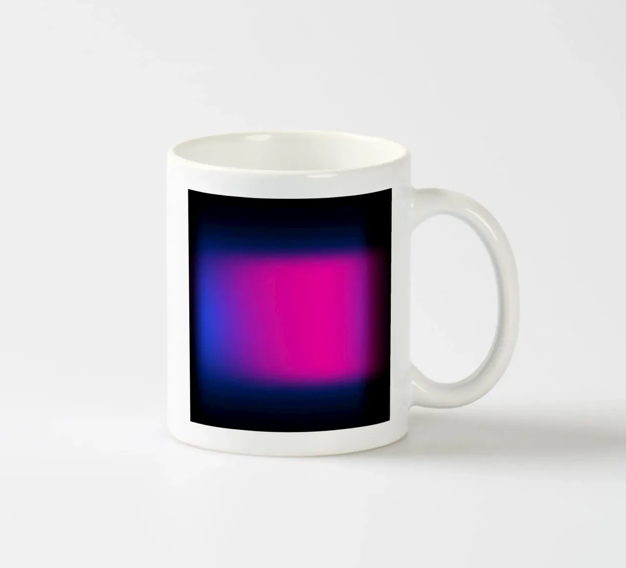 Pink Light tazza in ceramica da Flo Klein