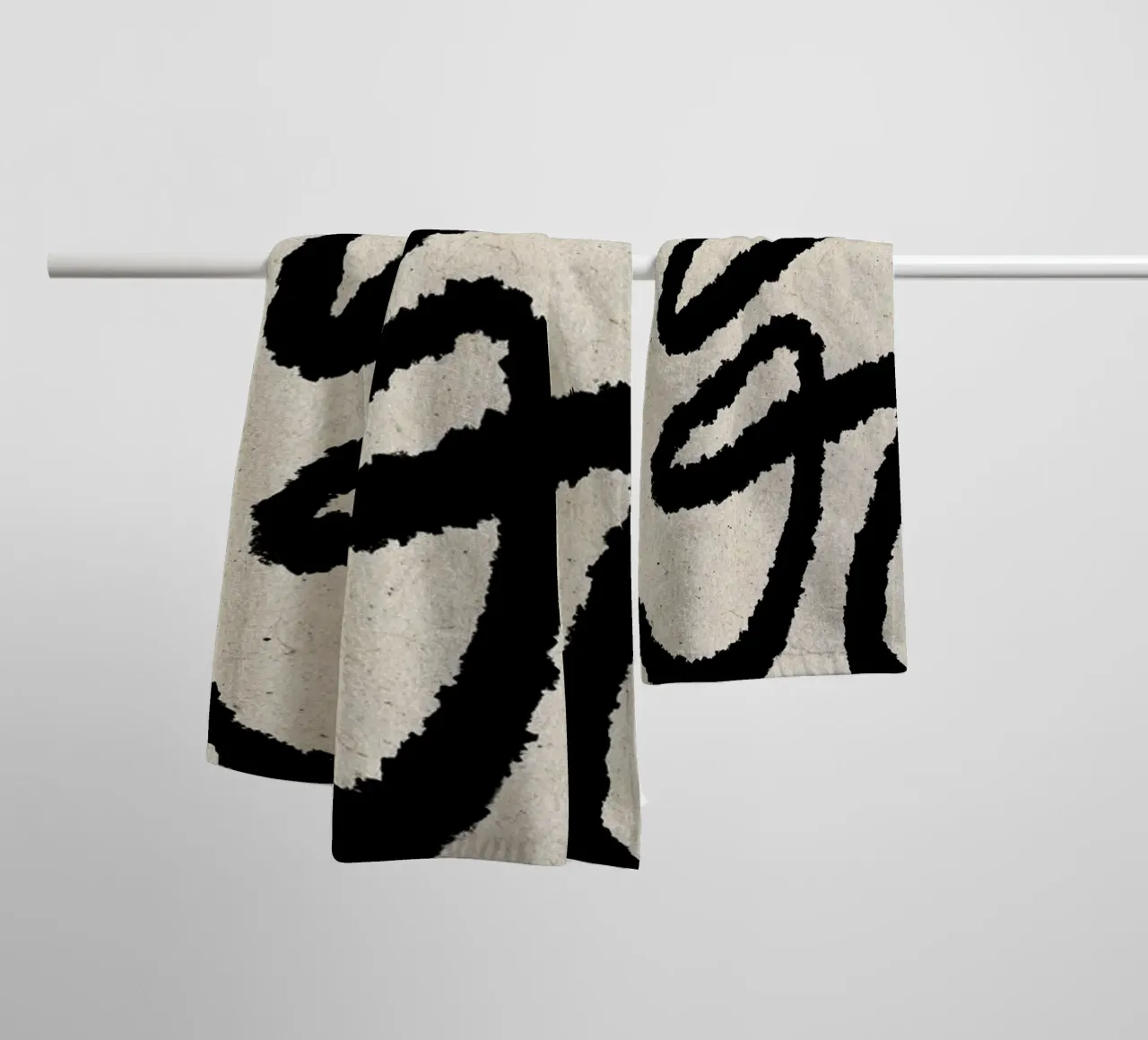 Line Art Abstract 1 Handtuch von MoonlightPrint