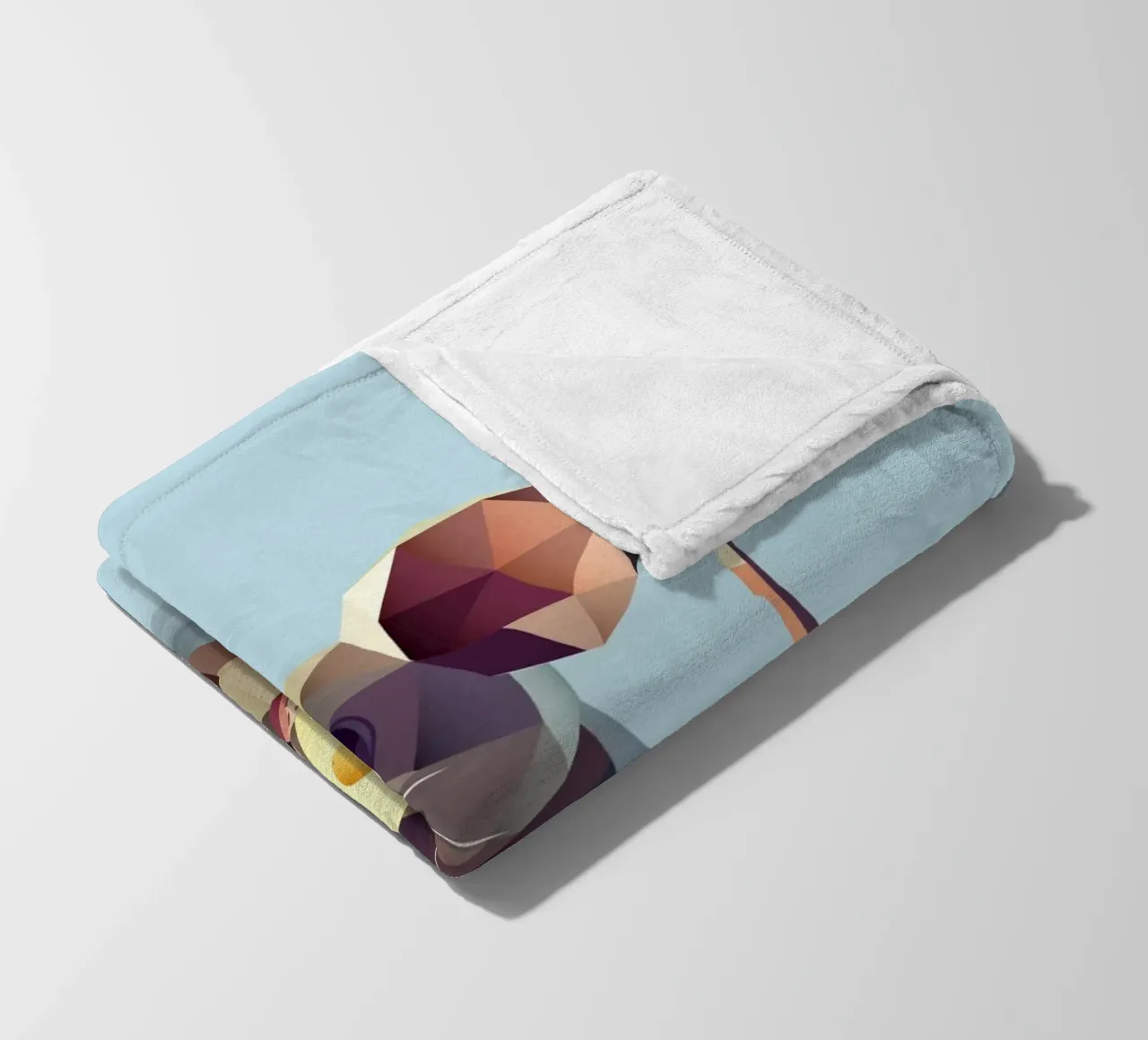 simpatico topo in stile geometrico, con un pezzo di formaggio coperta in pile da namosh