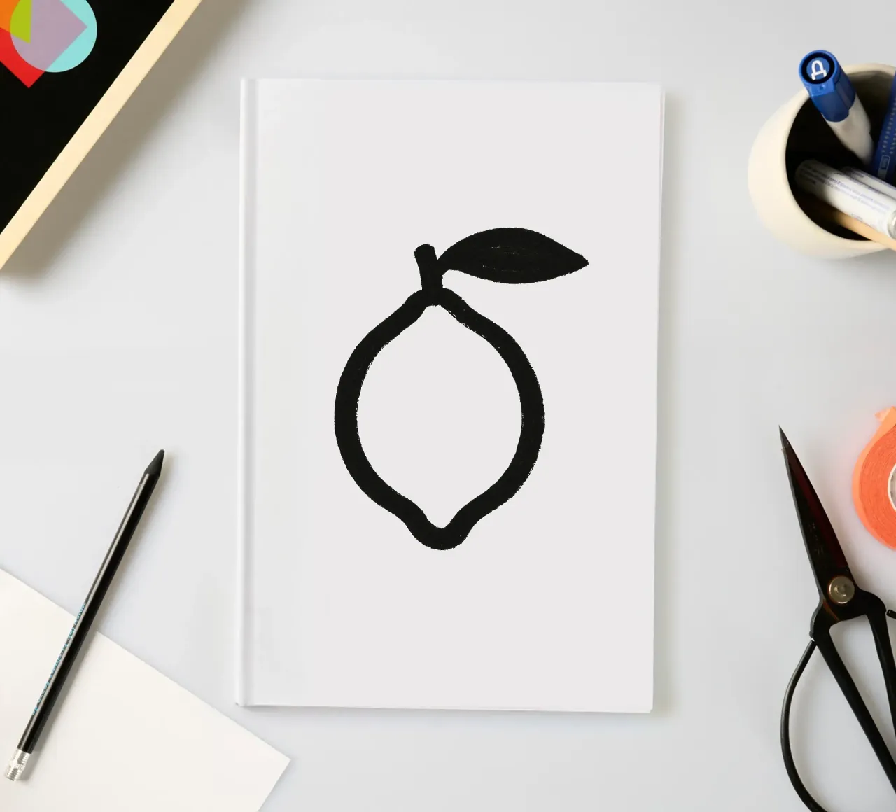 Zitrone gemalt Pinselstrich schwarz-weiß Notizbuch von Katja Stehle Design