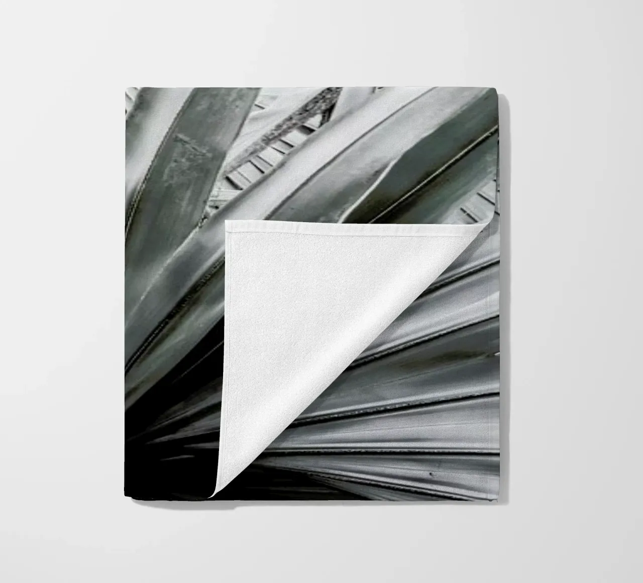 Silver Spray telo mare da Shot By Clint