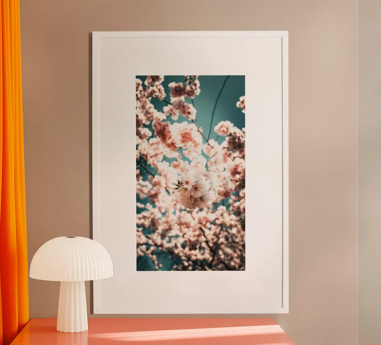 Kirschblüte poster con telaio in legno da Flo Klein