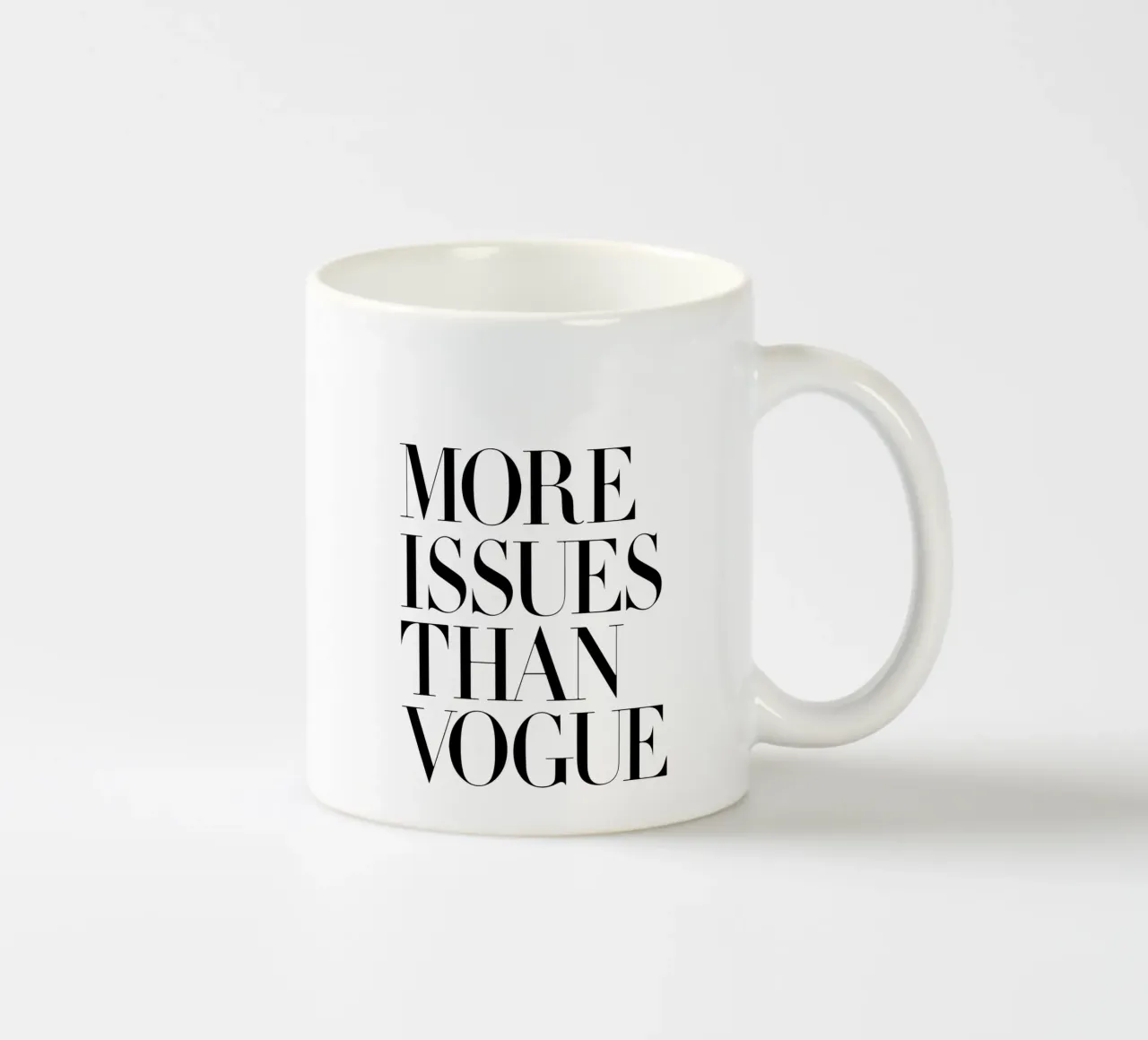 Più problemi di Vogue White tazza in ceramica da THE MOTIVATED TYPE