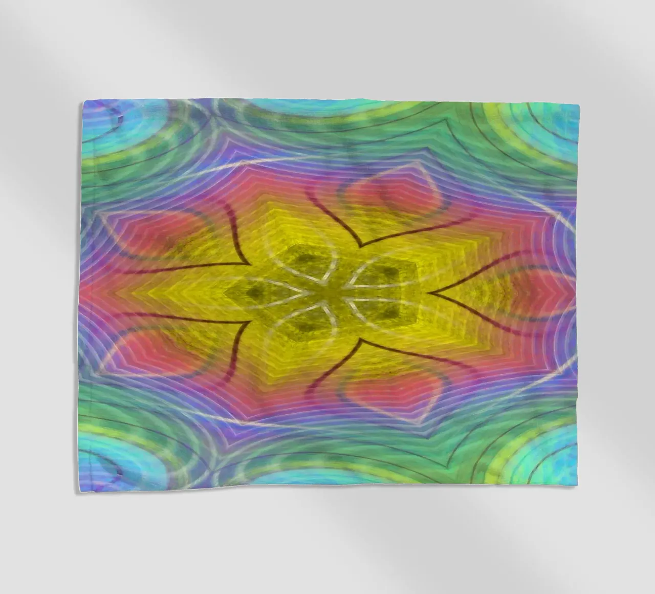 Kaleidoskop Farbenspektrum, Sternform mit welligem Muster Strandtuch von Gürsel Yesil Digital Art