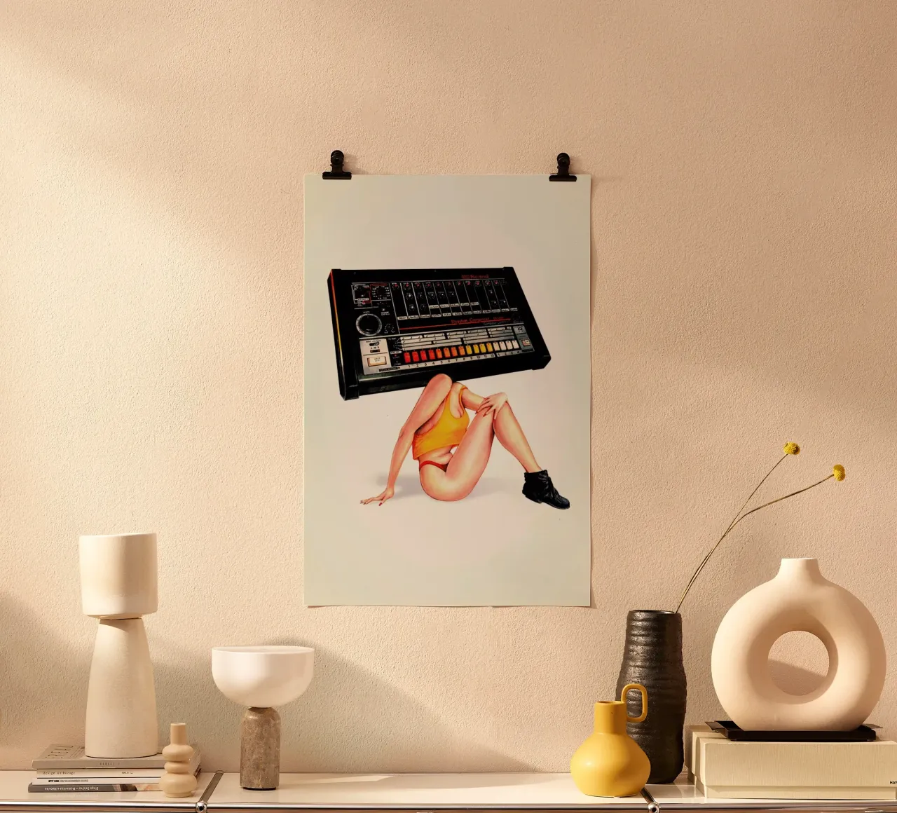 808 Dream Date poster con telaio in alluminio da Kelly Gilleran
