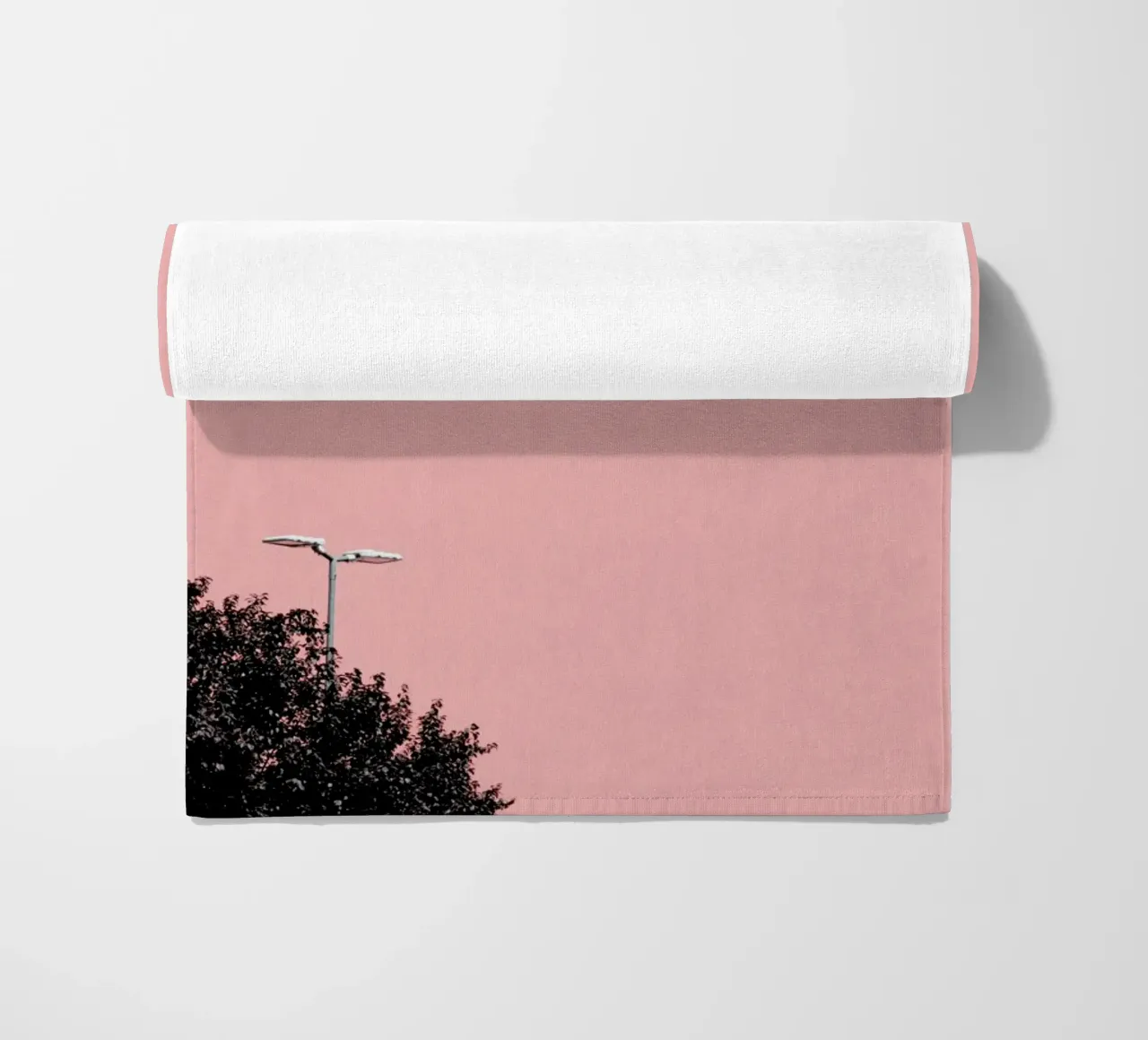 Hiding telo mare da Rupert Höller