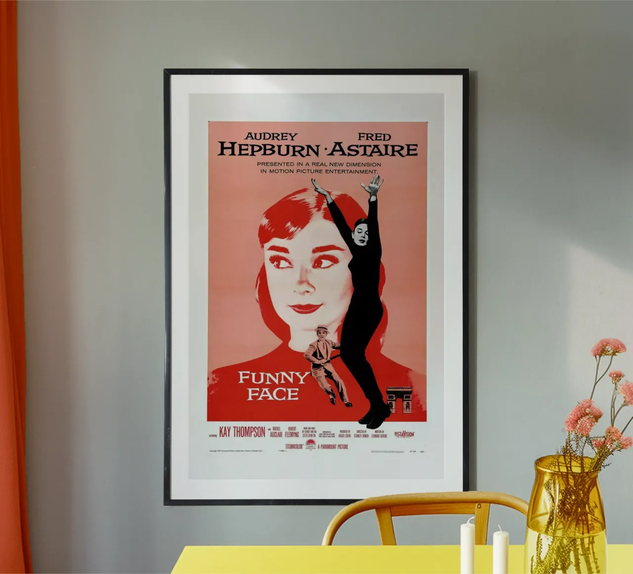 ‘Funny Face’ Retro Movie Poster poster da Gallery Print and Art Limited