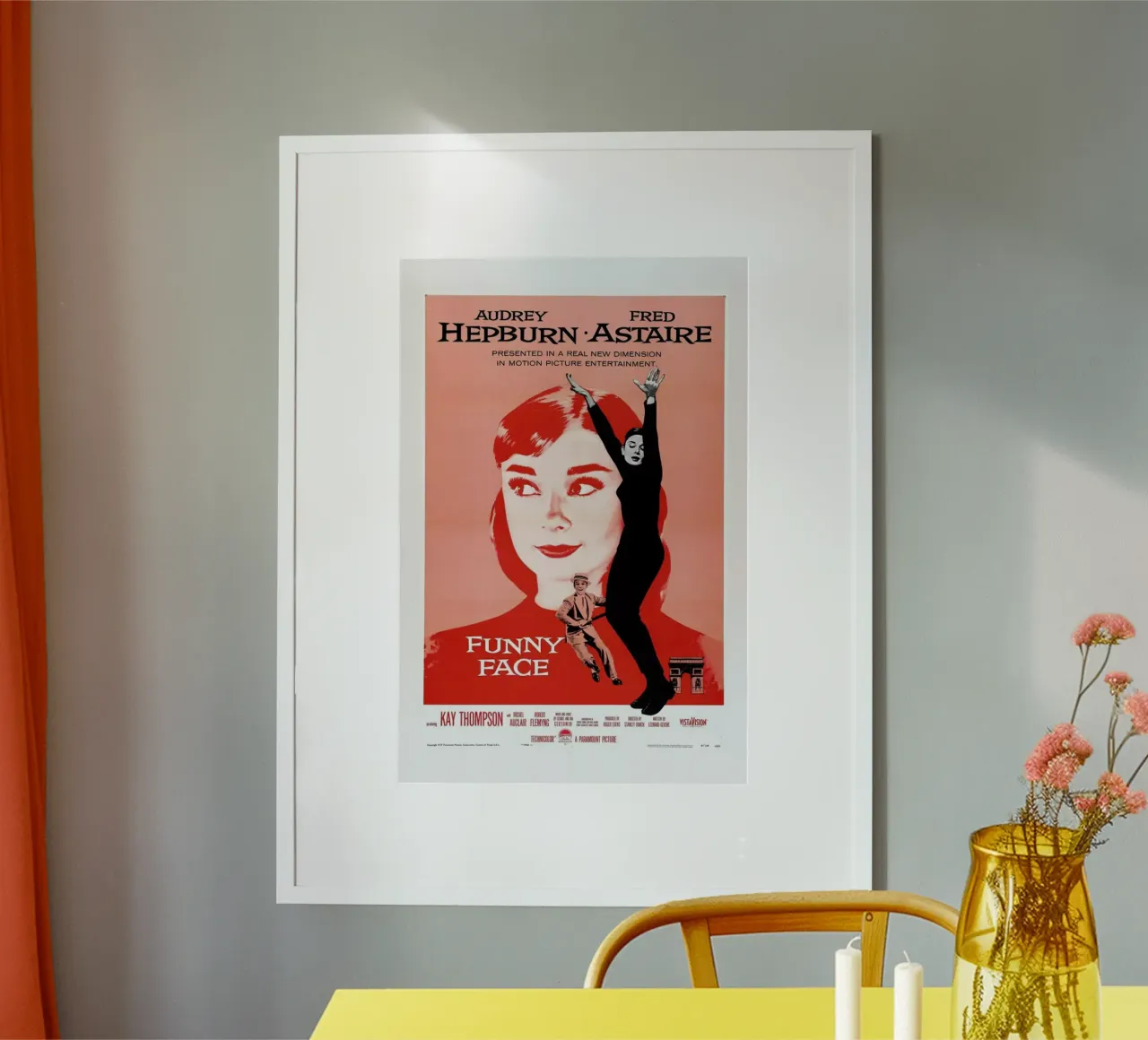 ‘Funny Face’ Retro Movie Poster poster da Gallery Print and Art Limited